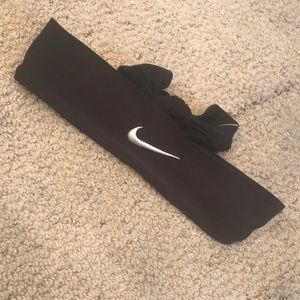 Nike headband